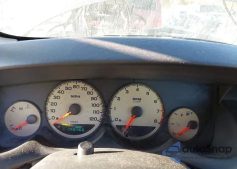 2003 Dodge Neon Sxt z USA, uszkodzony, nr VIN 1B3ES56C93D184030